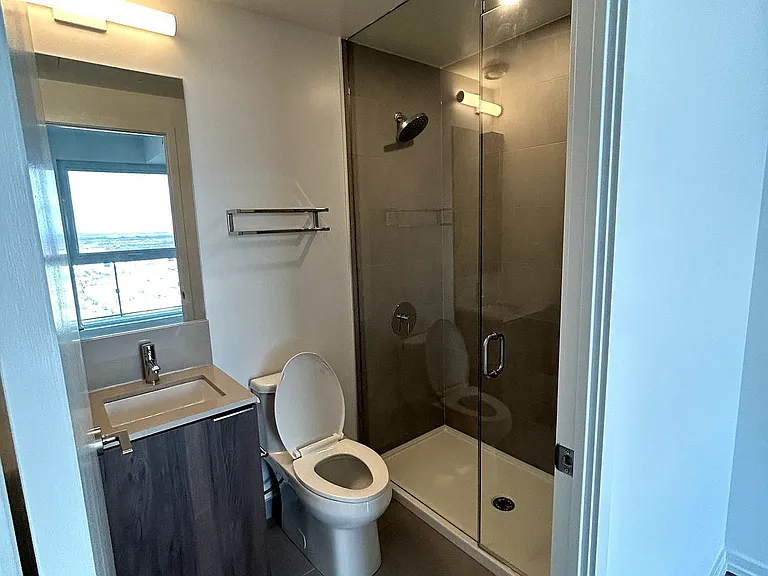 7890 Jane St #5207 — Photo 22