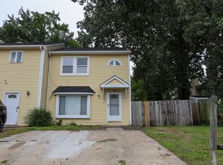 300 Osprey St, Virginia Beach, VA 23462