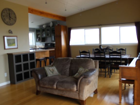 Open Layout & High Ceilings