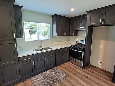 5th image of 805 N Peggy Ave