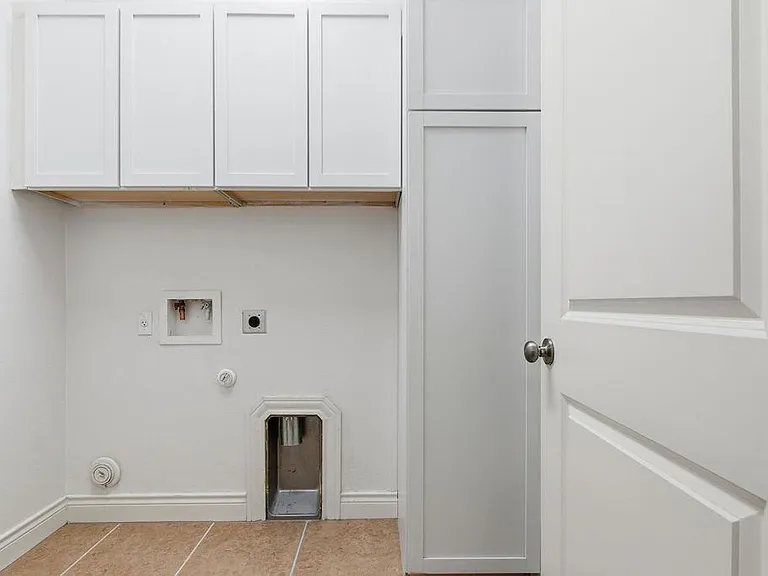 15004 Iveans Way — Photo 20