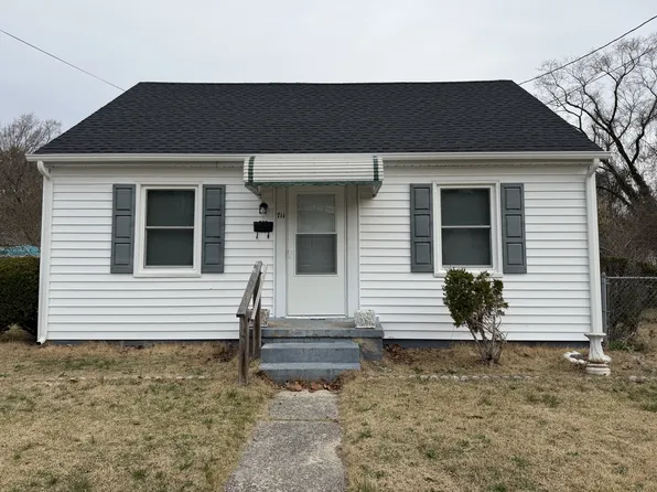 711 Dennis St, Salisbury, MD 21801