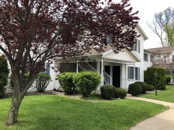 1901 Sand Dollar Dr #D, Warsaw, IN 46582