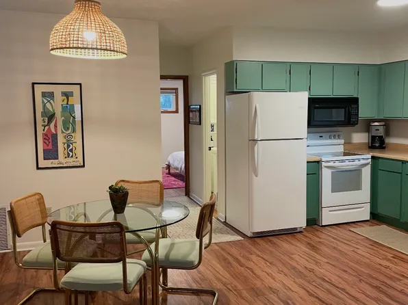 102 Rothesay Ave #2, Carnegie, PA 15106