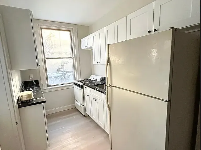 1635 S Marston St — Photo 4