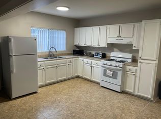 1145 Saint Louis Ave #0, Long Beach, CA 90804