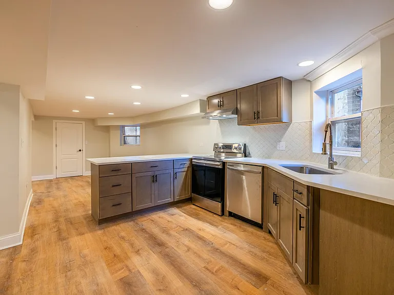 2235 N Springfield Ave #G — Photo 1