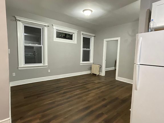 2nd image of 51 Wade St #3