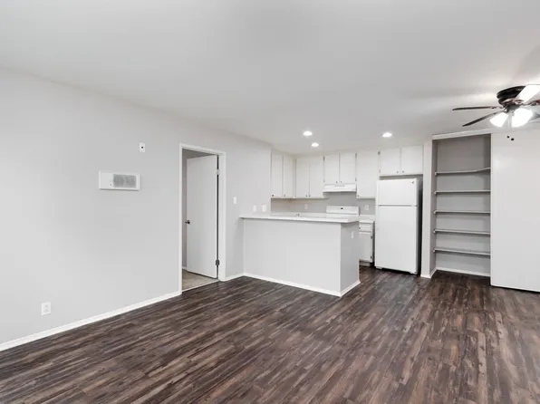Welcome home to Lake View Park!