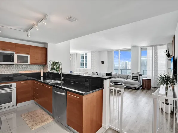 244 Biscayne Blvd APT 3409, Miami, FL 33132