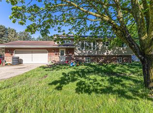 329 Mary Ct, Hesperia, MI 49421