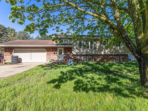 329 Mary Ct, Hesperia, MI 49421