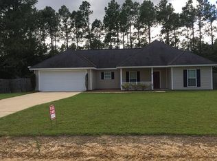 88 Bennett Rd, Jesup, GA 31546