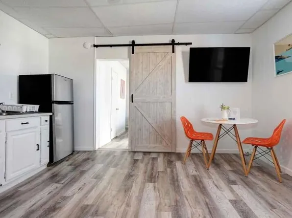 106 S Little Rock Ave, Ventnor City, NJ