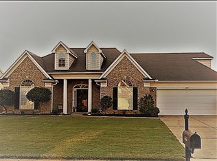 6939 White Hawk Ln, Olive Branch, MS 38654