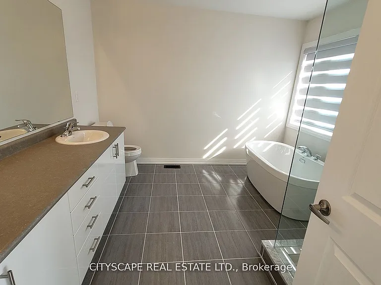 206 Rosanne Cir — Photo 17