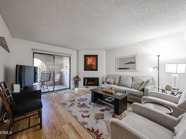 9430 E Mission Ln #104 — Photo 10