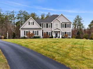 112 McAllister Rd, Bedford, NH 03110