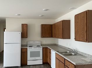1440 Peterson Dr #107, Dodgeville, WI 53533