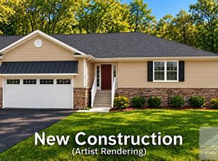 415 Parkside Dr, Bluefield, WV 24701
