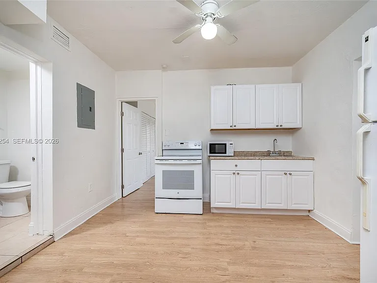 9050 NW 31st Ave #2 — Photo 17