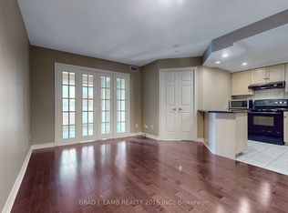 168 Simcoe St #919, Toronto, ON M5H 4C9