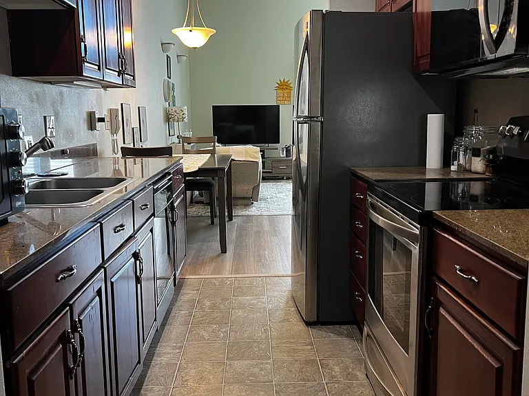 3501 Colby Ave #301 — Photo 4