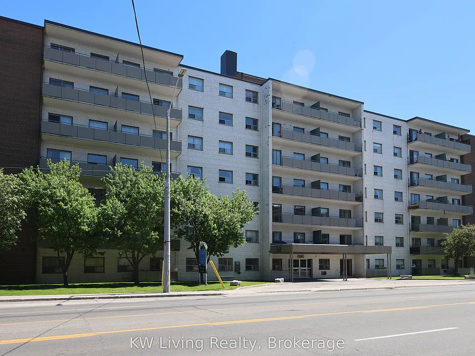 480 Lakeshore Rd E #301