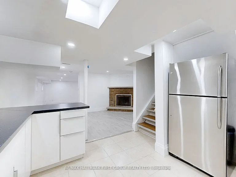 1 Bramwell Dr — Photo 3