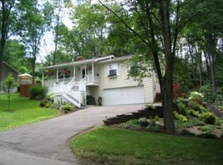 440 S Jensen Rd, Vestal, NY 13850