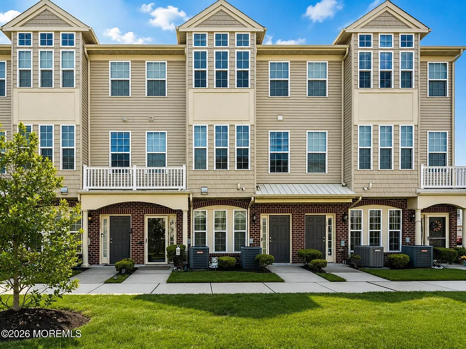 36 Kyle Dr