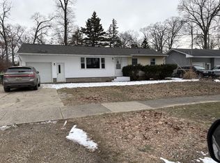 1629 Columbus Ave, Norton Shores, MI