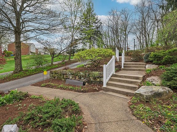 4th image of 116 Emily Dr