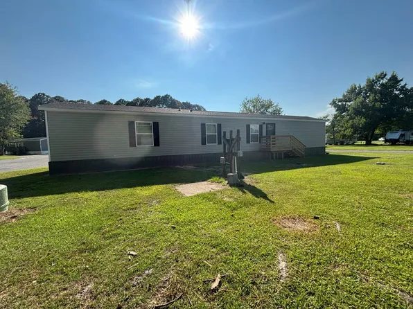 2101 Ladnier Rd #126, Gautier, MS 39553