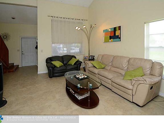 5th image of 650 Woodgate Ln #A