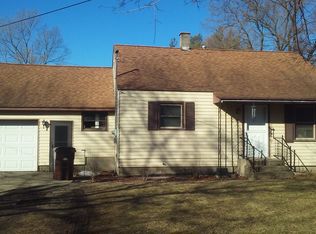 505 Park St, Wayland, MI 49348