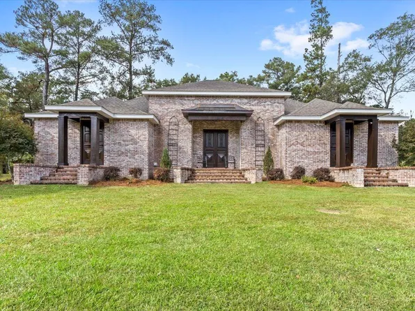 47 Pace Rd, Laurel, MS 39437