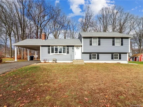 15 Beechwood Road, Plainville, CT 06062