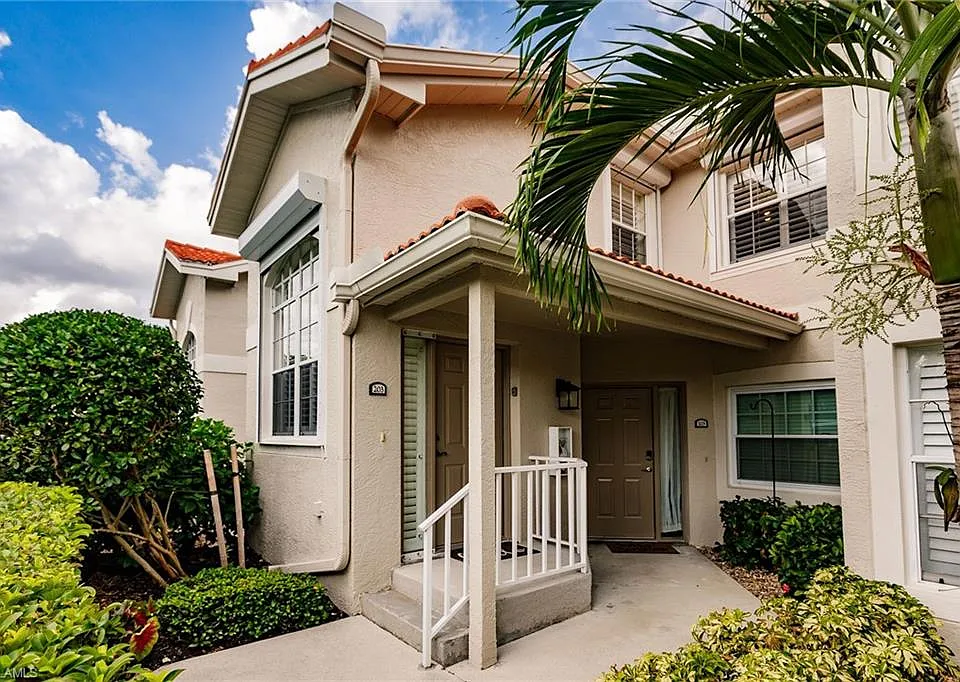 2516 Orchid Bay Dr #203