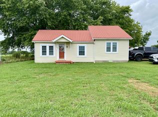 219 Elora Rd, Elora, TN 37328