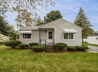 502 Westlawn St, Bay City, MI 48706