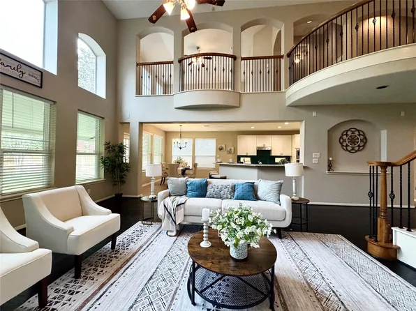 5206 Riverstone Crossing Dr, Sugar Land, TX 77479