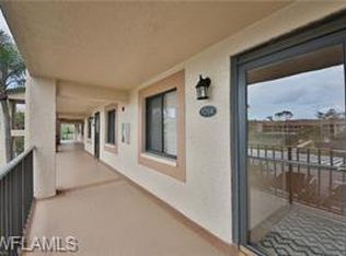 7380 Saint Ives Way APT 1204, Naples, FL 34104