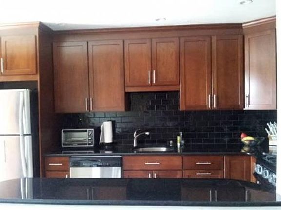Kitchen / breakfast bar