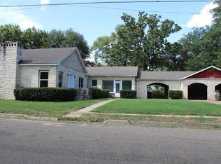 Melba Ave, Gladewater, TX 75647