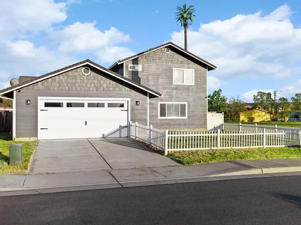 4 La Palma Dr, Out Of County, CA 99999