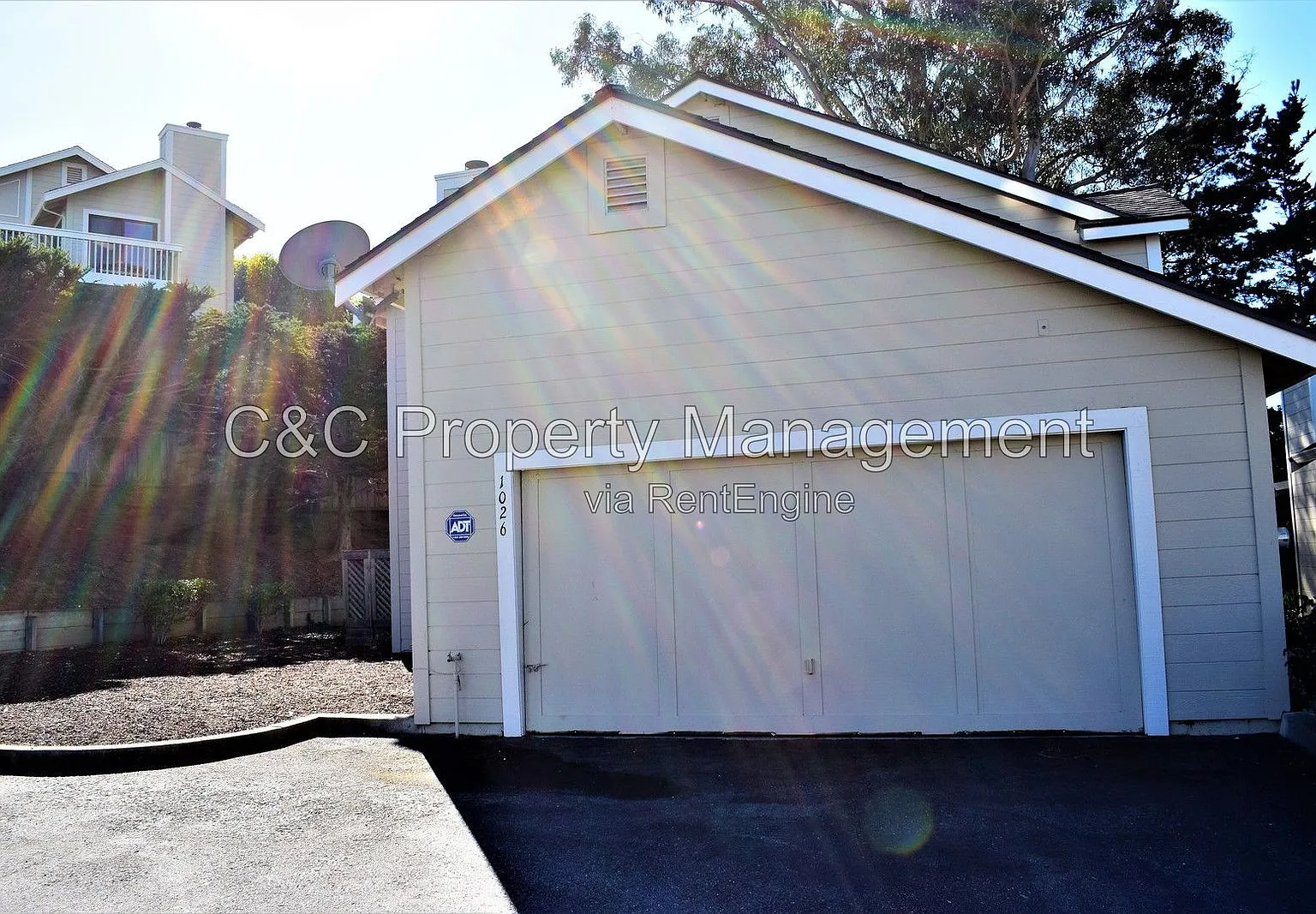 3 bed, 2.5 bath, 1382 sqft, $4,295 — Photo 1