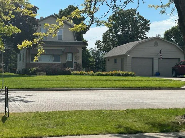 710 Franklin St, Burke, SD 57523