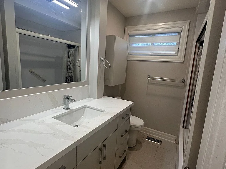 5 Empire Ct #MAIN — Photo 19