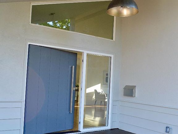 4th image of 100 Belcrest Dr